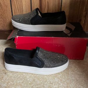 Skechers Street Memory Foam